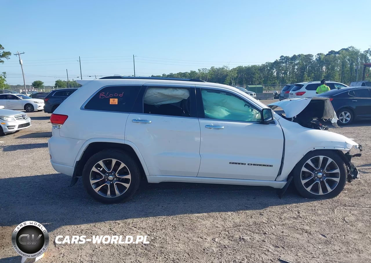 2018 Jeep Grand Cherokee Overland 4X4 VIN:1C4RJFCG8JC509527 - 12
