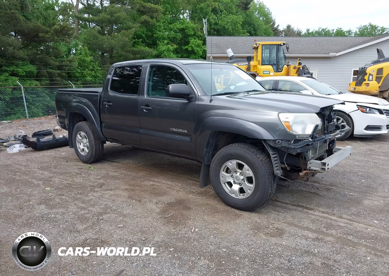 2013 Toyota Tacoma Base V6 – zdjęcie 1 z 17