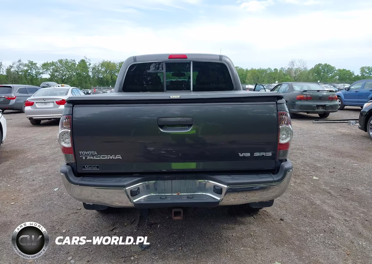 2013 Toyota Tacoma Base V6 VIN:3TMLU4EN6DM107585 - 17