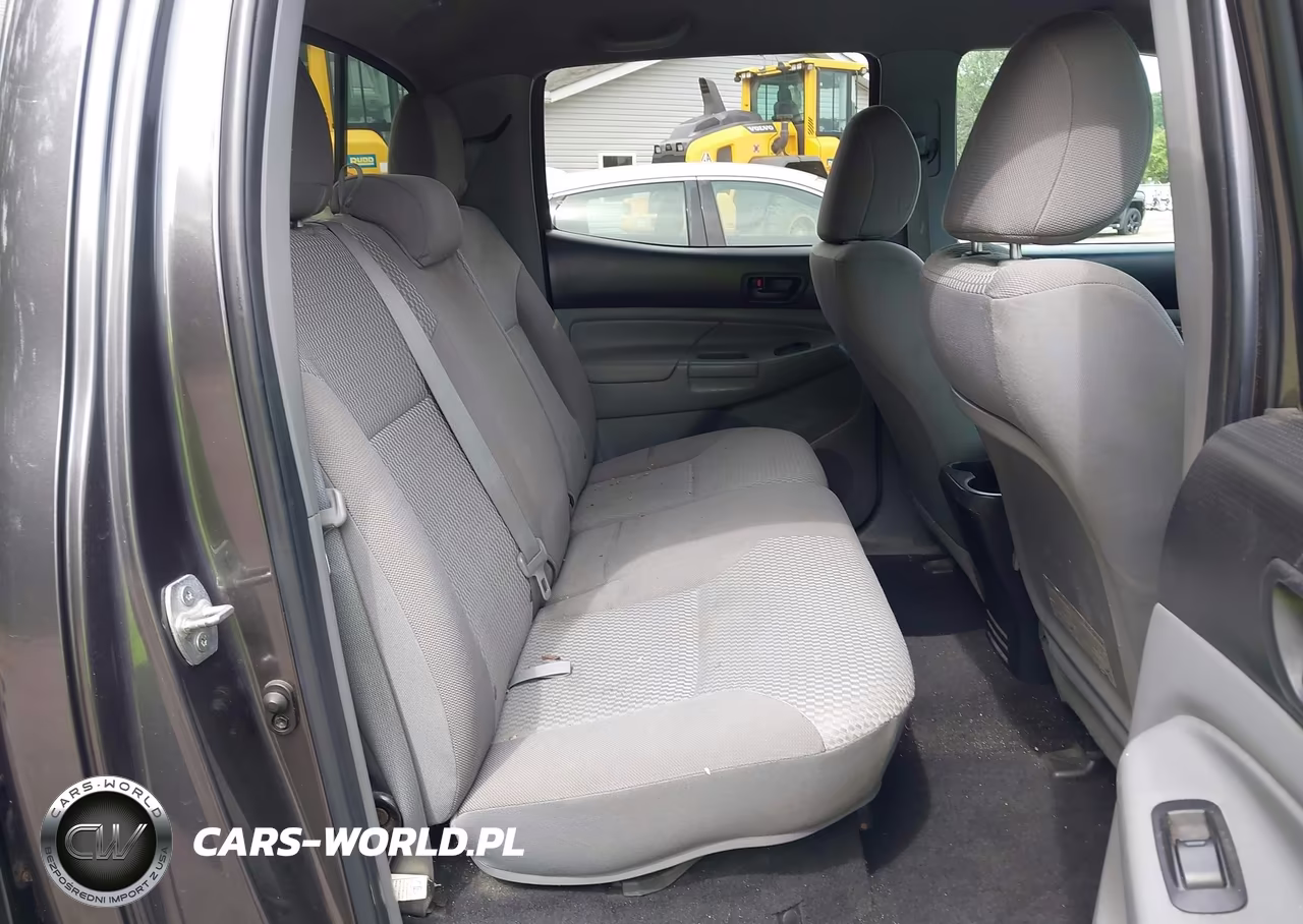 2013 Toyota Tacoma Base V6 VIN:3TMLU4EN6DM107585 - 8