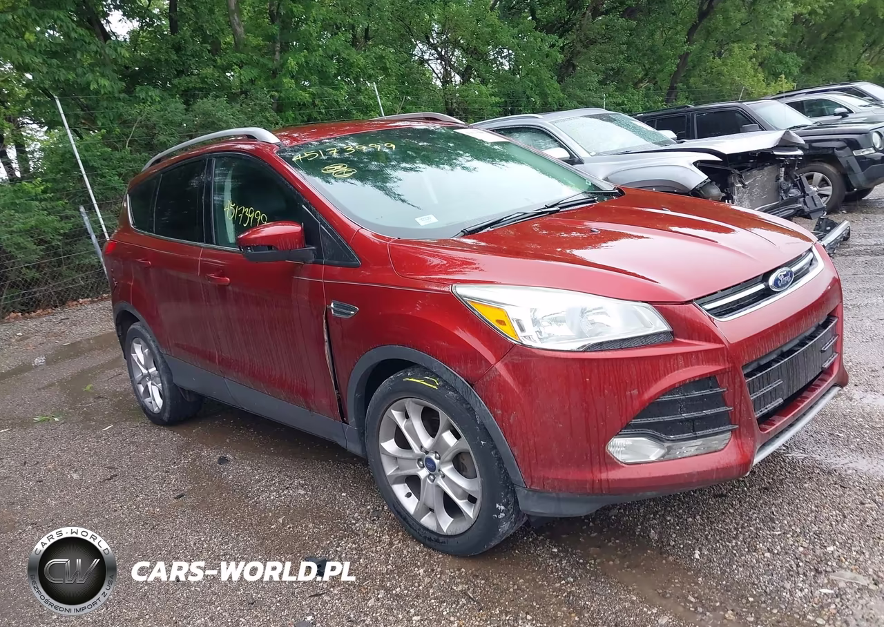 2015 Ford Escape Titanium – zdjęcie 1 z 11