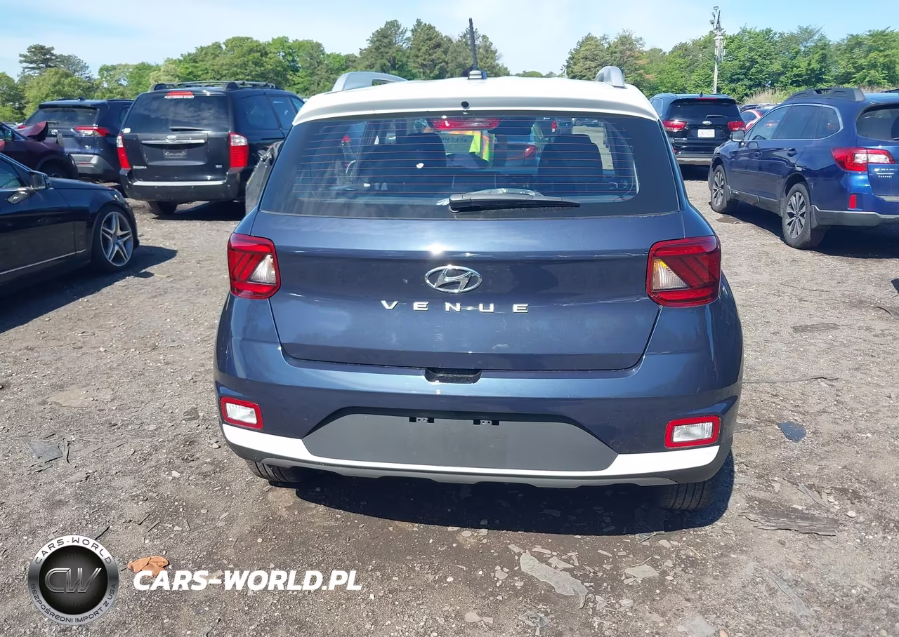 2025 Hyundai Venue Limited VIN:KMHRC8A35SU392907 - 16