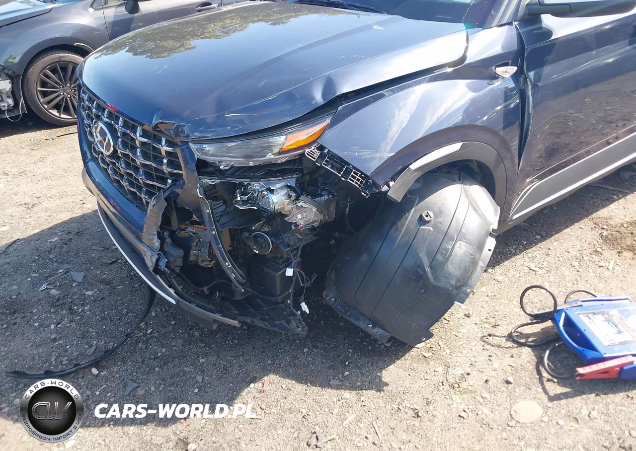 2025 Hyundai Venue Limited VIN:KMHRC8A35SU392907 - 6