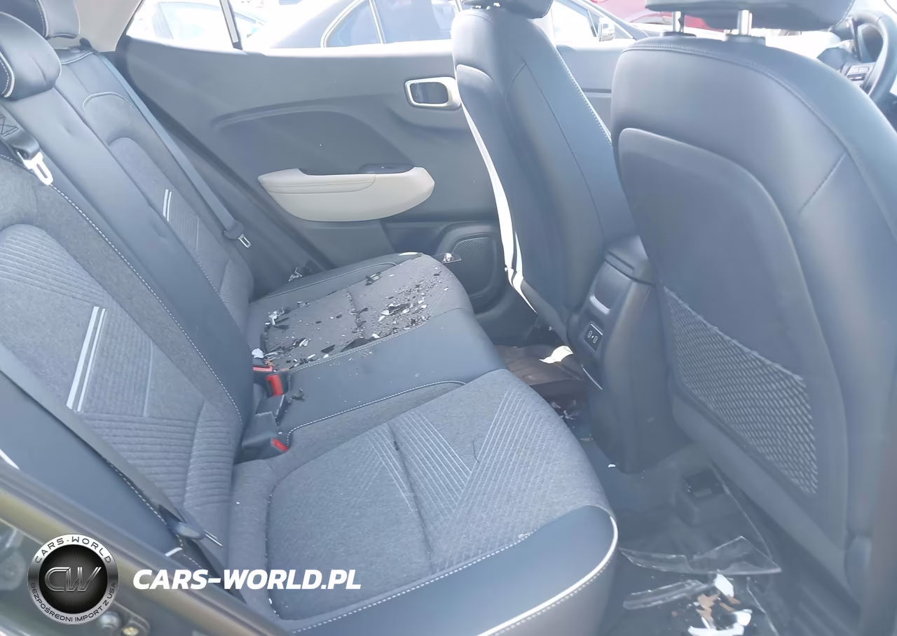 2025 Hyundai Venue Limited VIN:KMHRC8A35SU392907 - 8