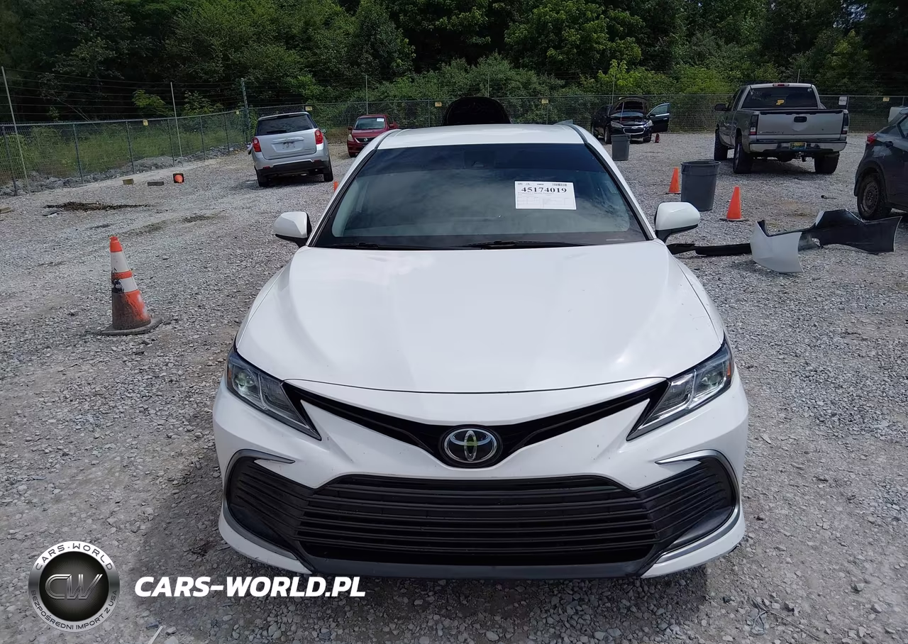2021 Toyota Camry Le VIN:4T1C11AK2MU437072 - 12