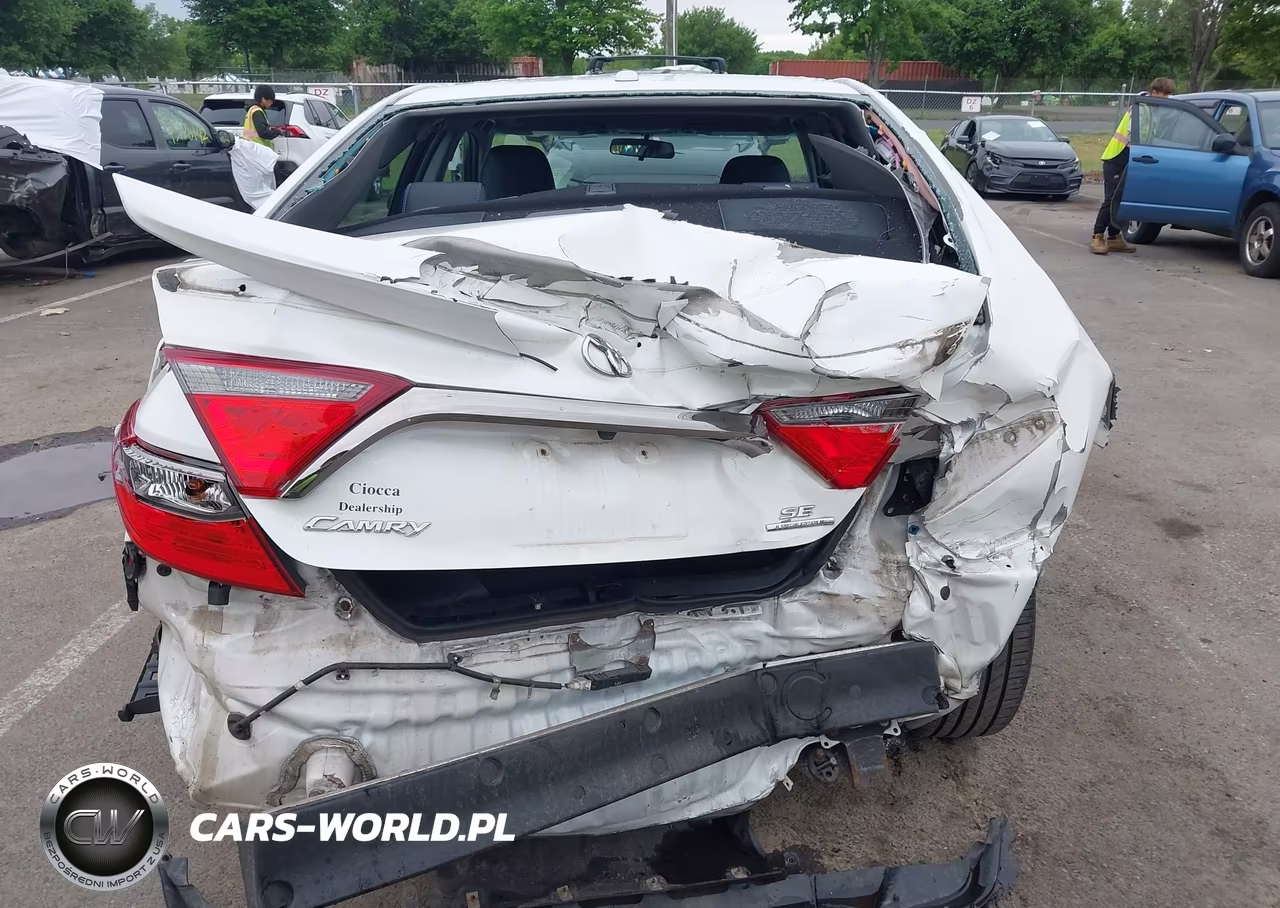 2016 Toyota Camry Se VIN:4T1BF1FK1GU157430 - 6