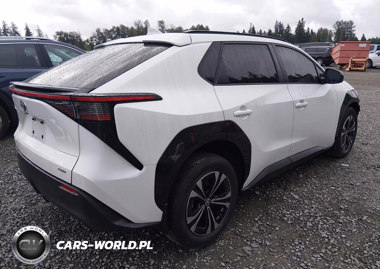 2024 Toyota Bz4X Xle VIN:JTMABACA2RA073600 - 4