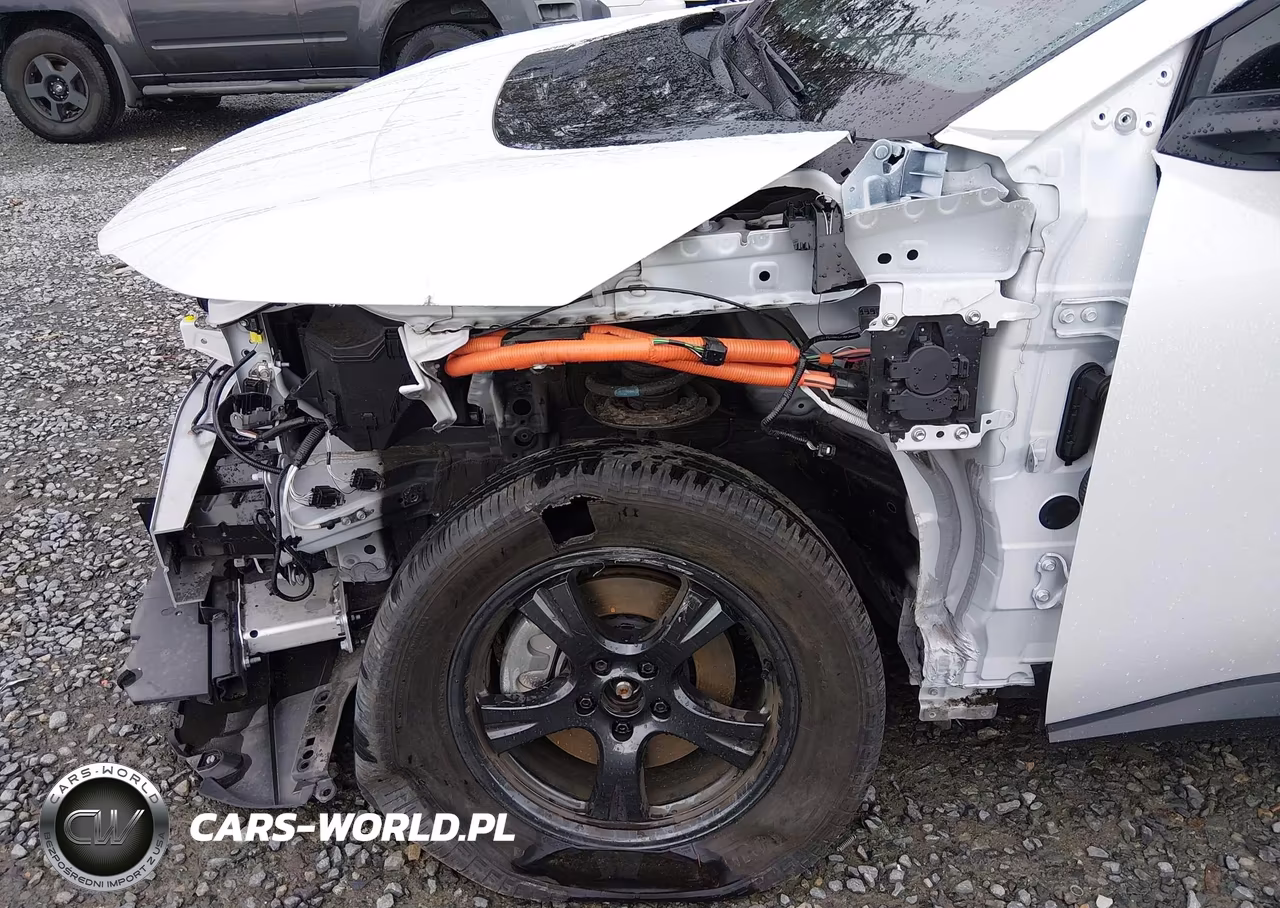 2024 Toyota Bz4X Xle VIN:JTMABACA2RA073600 - 6