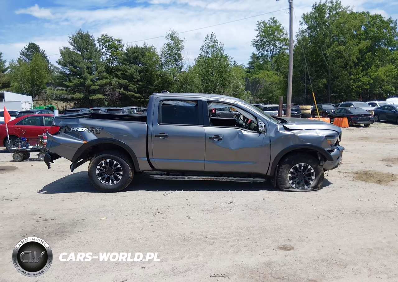 2024 Nissan Titan Pro-4X 4X4 VIN:1N6AA1ED6RN118411 - 12