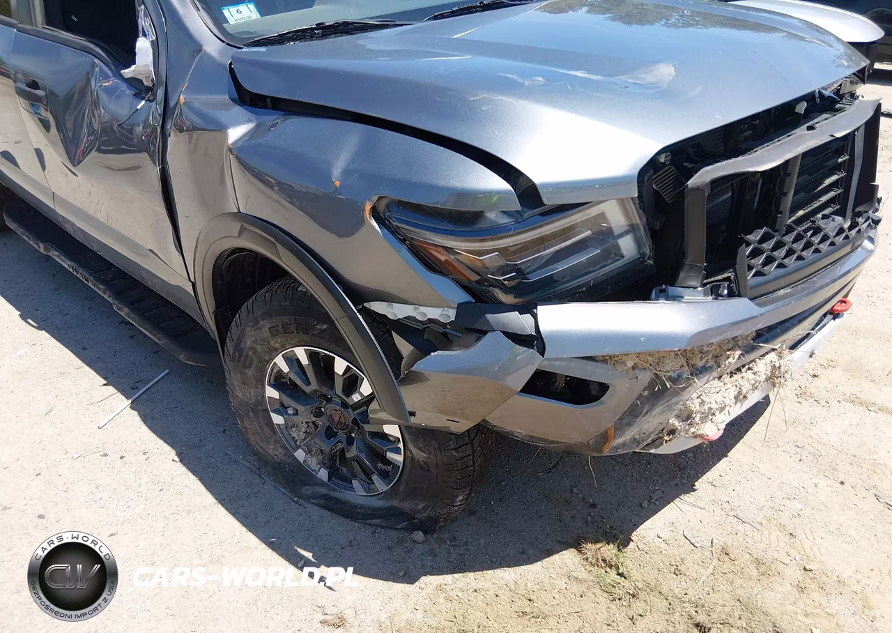 2024 Nissan Titan Pro-4X 4X4 VIN:1N6AA1ED6RN118411 - 17