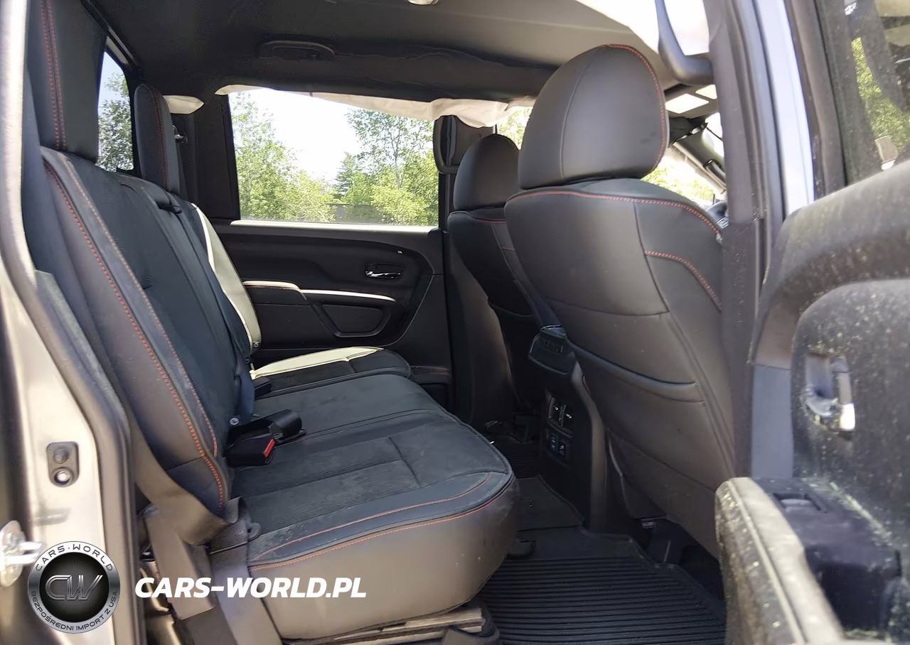 2024 Nissan Titan Pro-4X 4X4 VIN:1N6AA1ED6RN118411 - 8