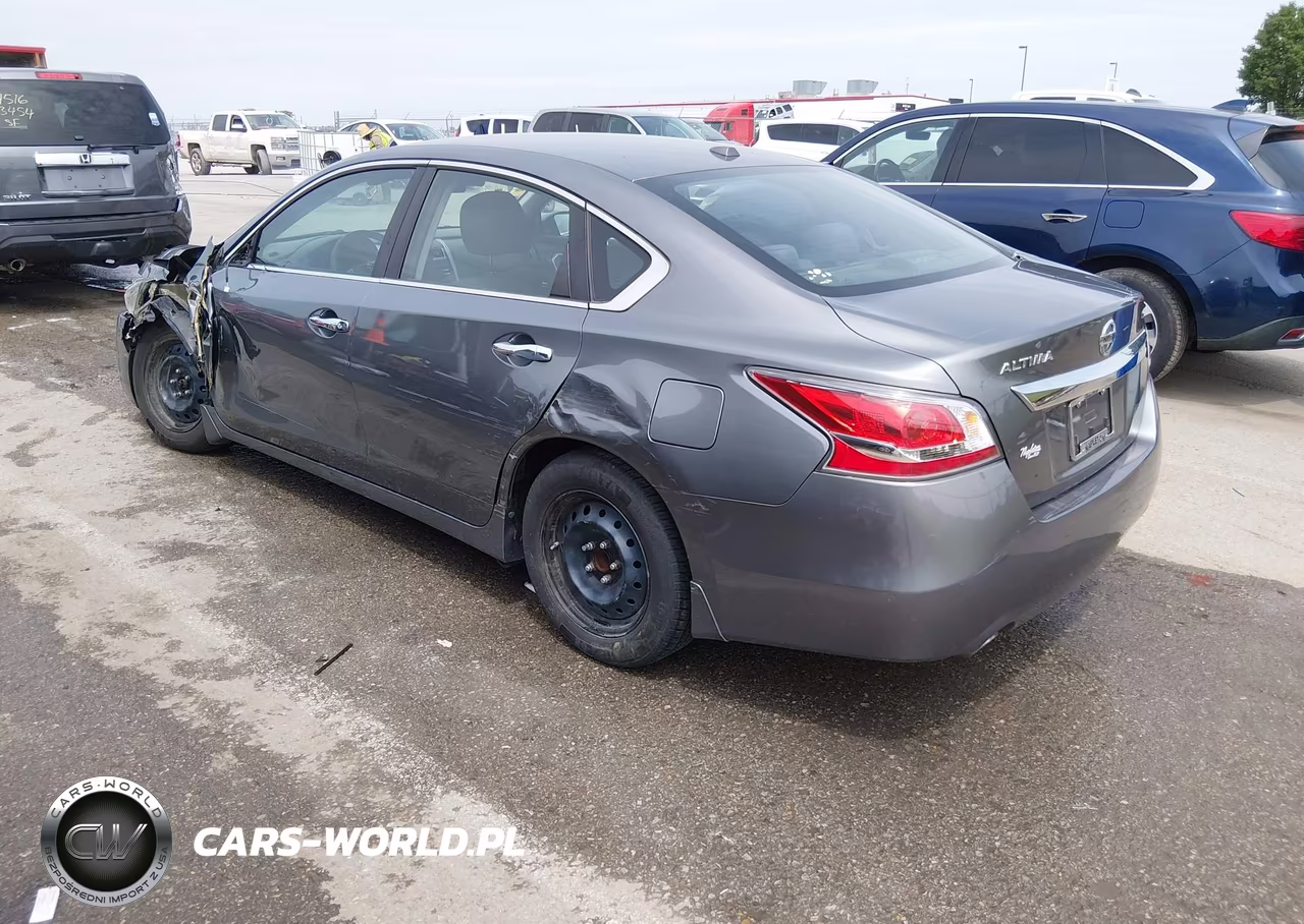2015 Nissan Altima 2.5 S VIN:1N4AL3AP0FC185348 - 3