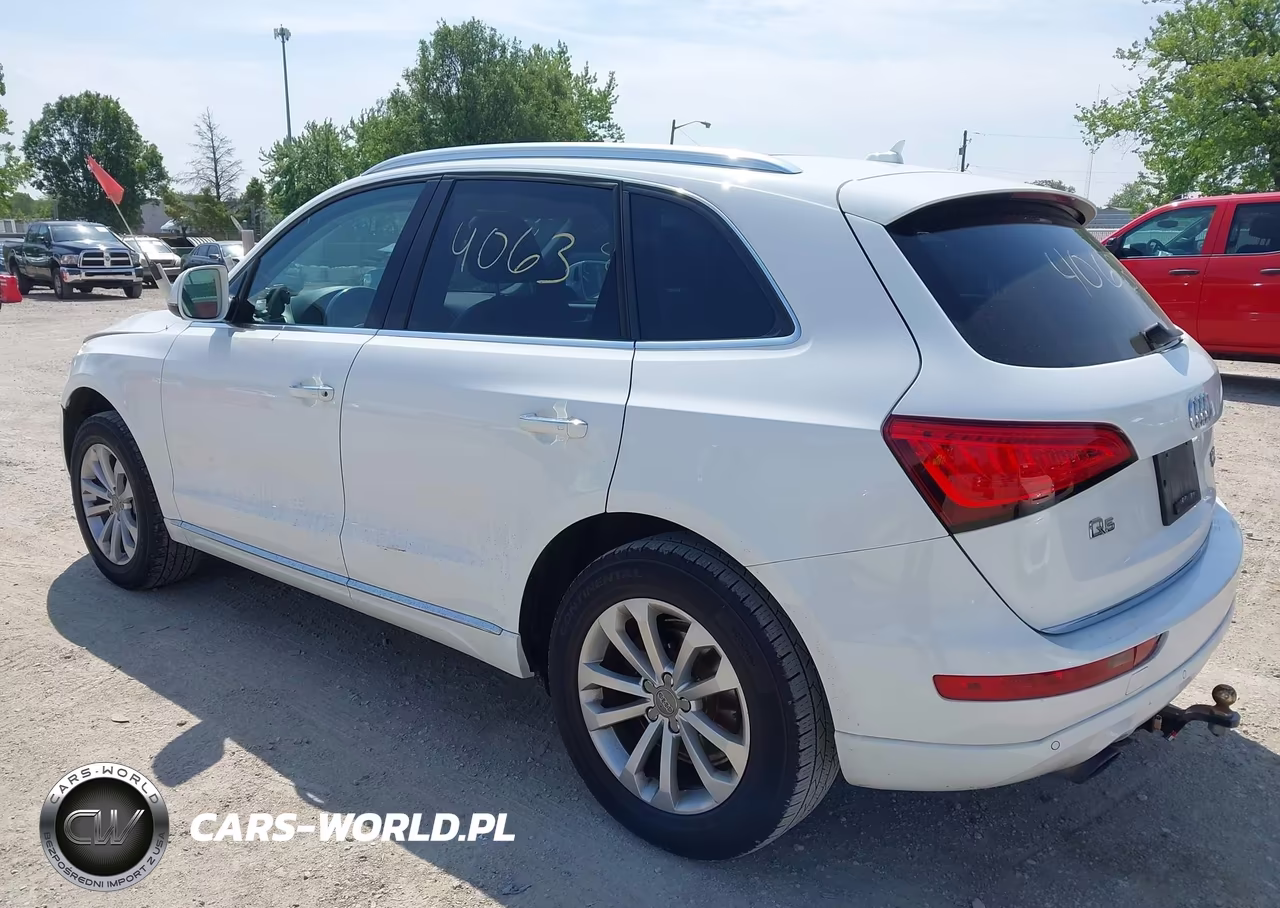 2015 Audi Q5 2.0T Premium VIN:WA1LFAFP6FA067592 - 3