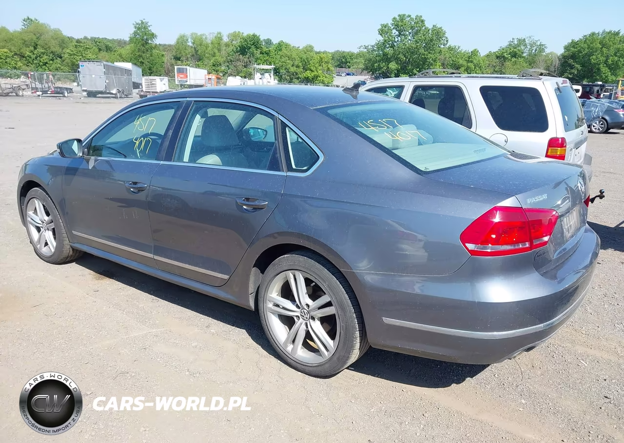 2012 Volkswagen Passat 2.0L Tdi Sel Premium VIN:1VWCN7A37CC099299 - 3