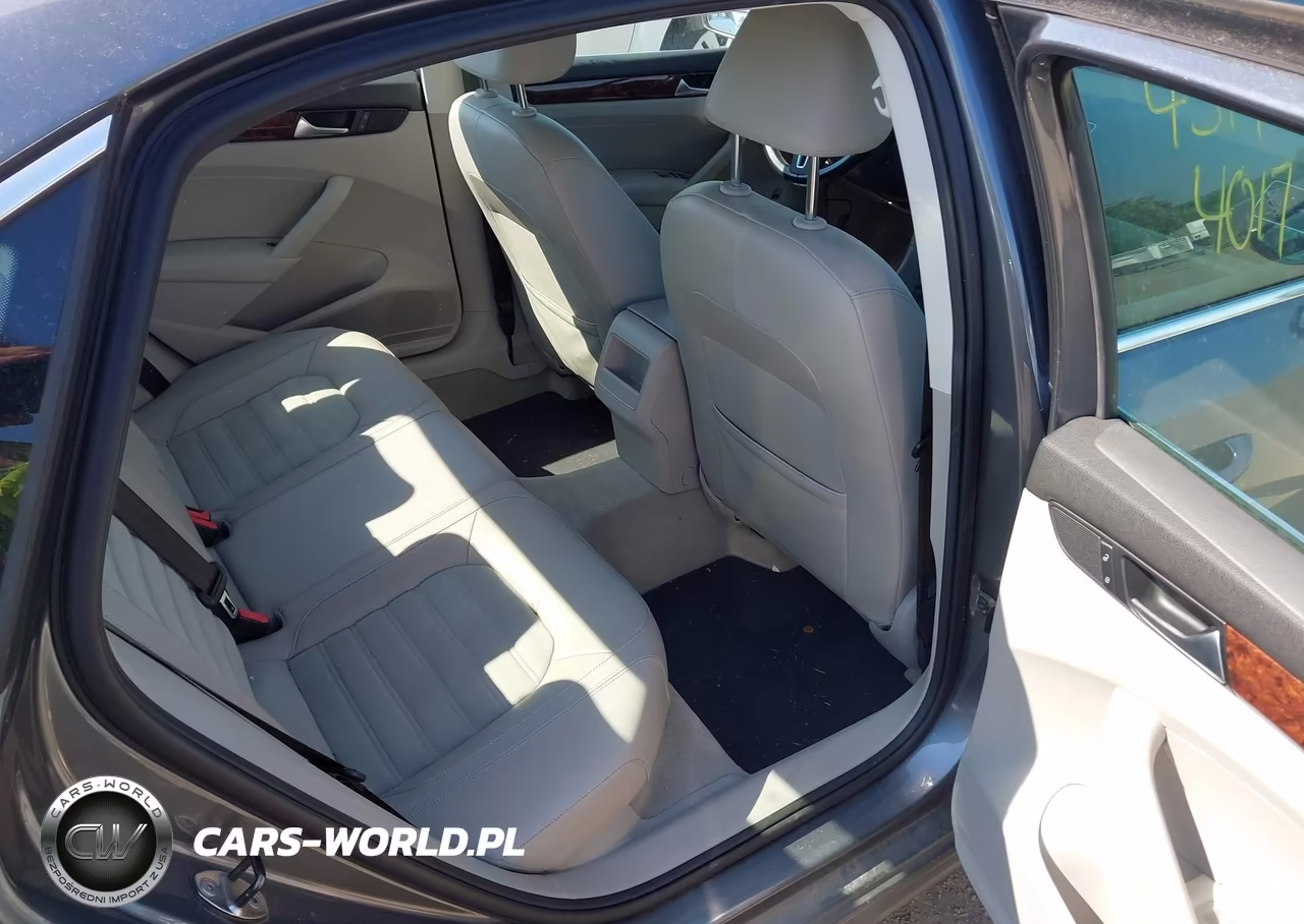 2012 Volkswagen Passat 2.0L Tdi Sel Premium VIN:1VWCN7A37CC099299 - 8