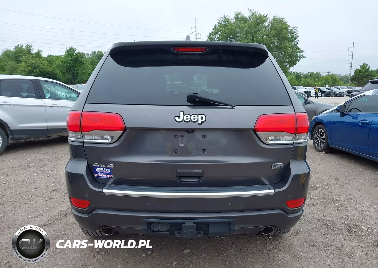 2015 Jeep Grand Cherokee Overland VIN:1C4RJFCG3FC718083 - 16