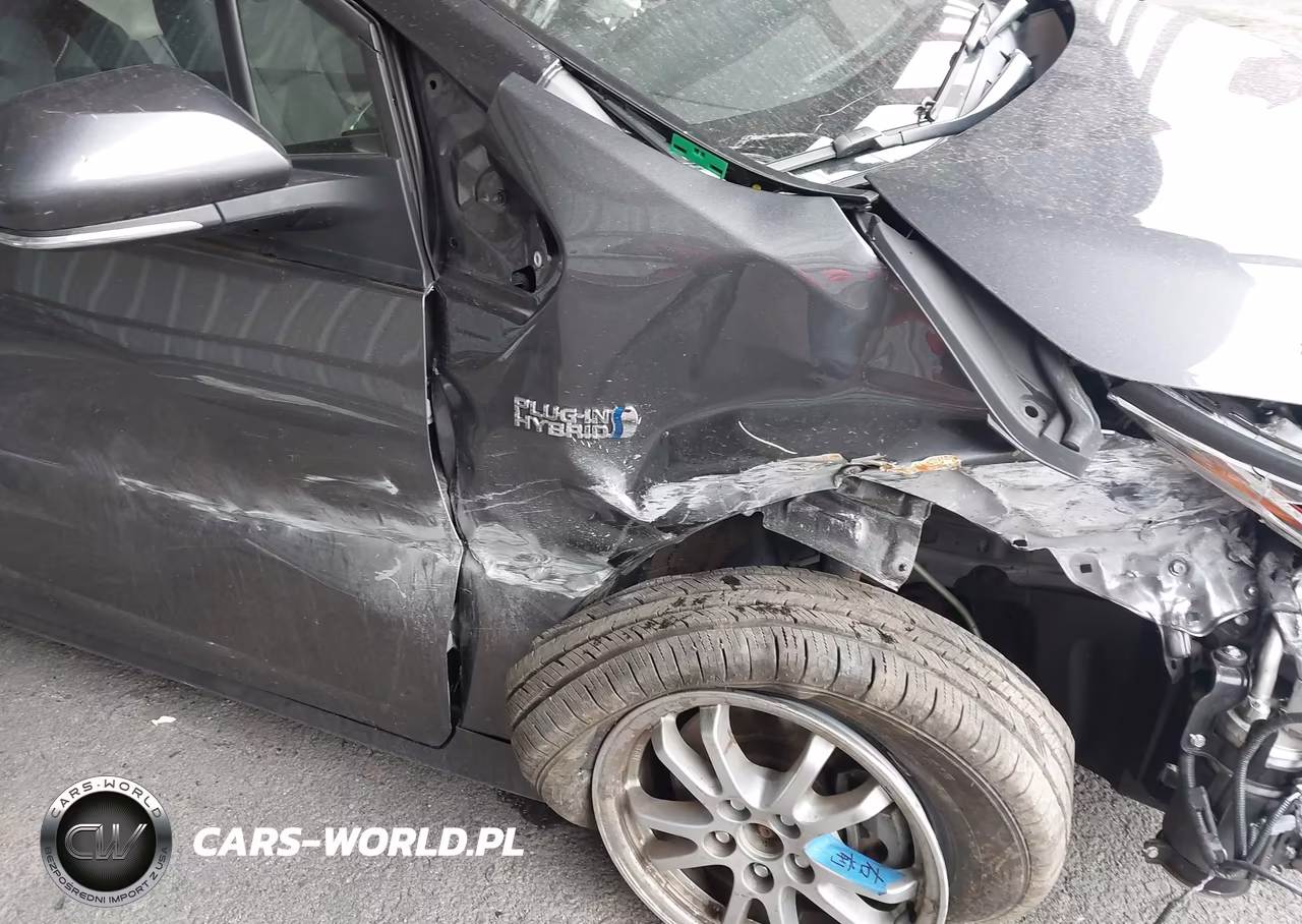 2022 Toyota Prius Prime Le VIN:JTDKAMFP9N3206148 - 6