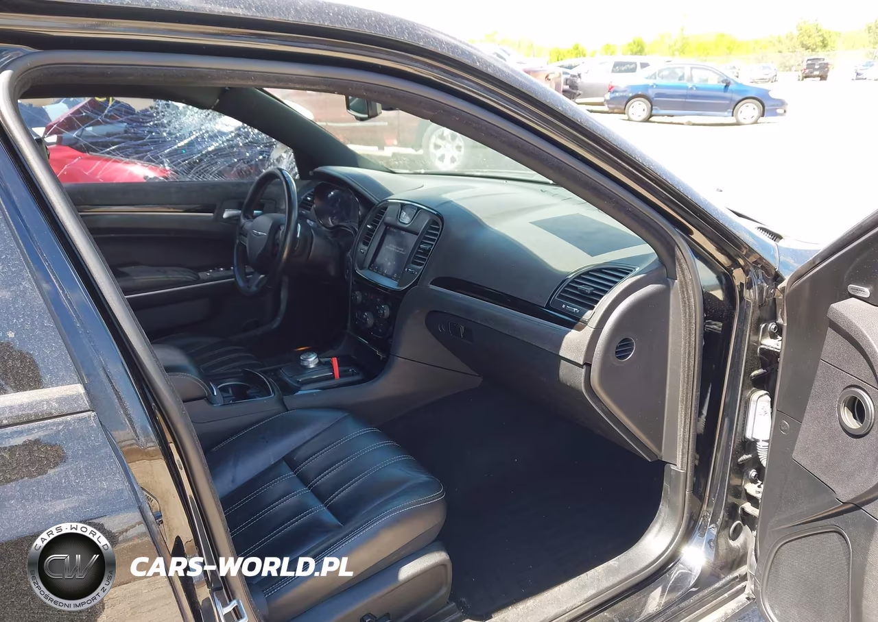 2019 Chrysler 300 300S Awd VIN:2C3CCAGG7KH538324 - 5
