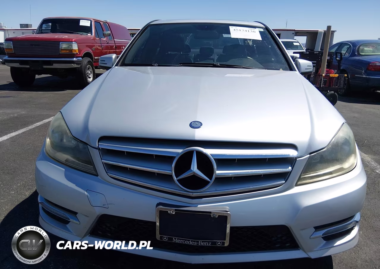 2012 Mercedes-Benz C 250 Sport VIN:WDDGF4HB5CR216717 - 6