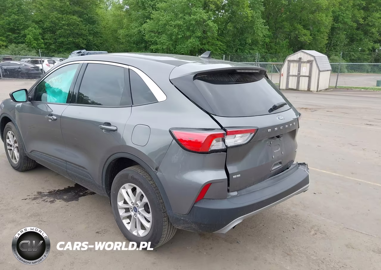 2022 Ford Escape Se VIN:1FMCU9G68NUC02628 - 17