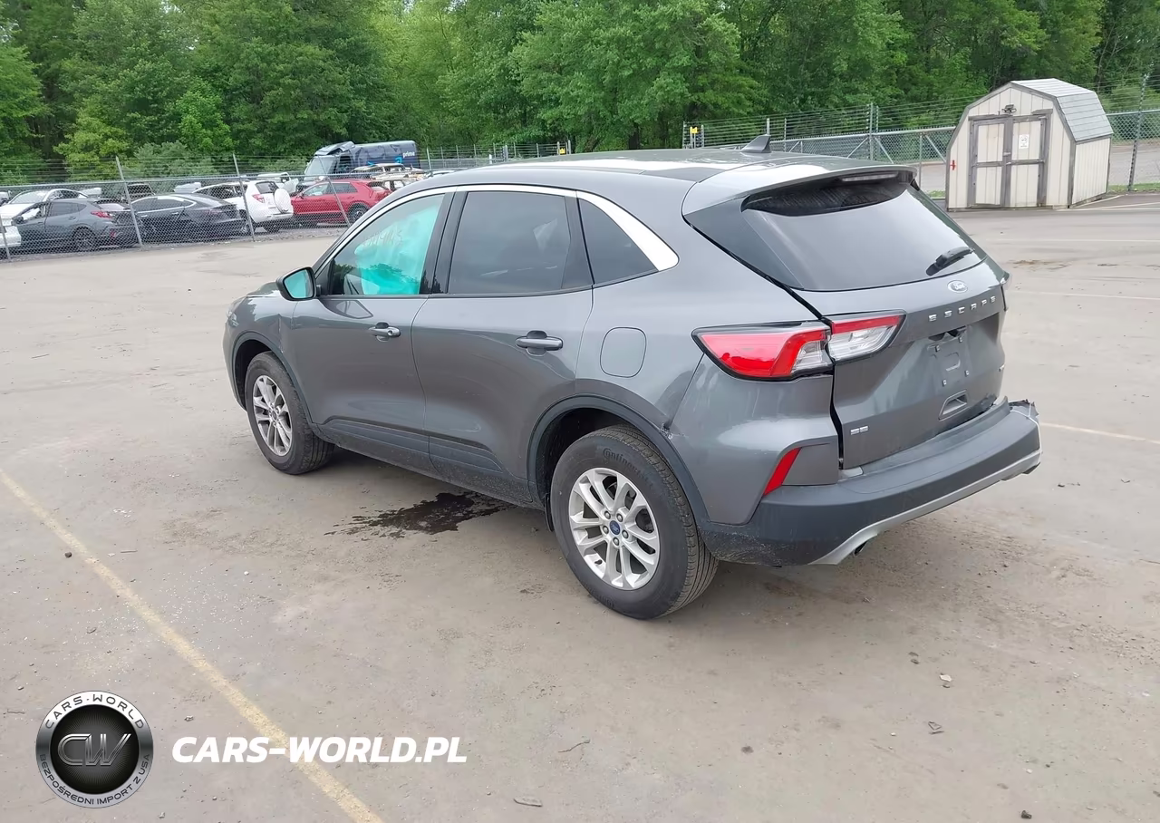 2022 Ford Escape Se VIN:1FMCU9G68NUC02628 - 3