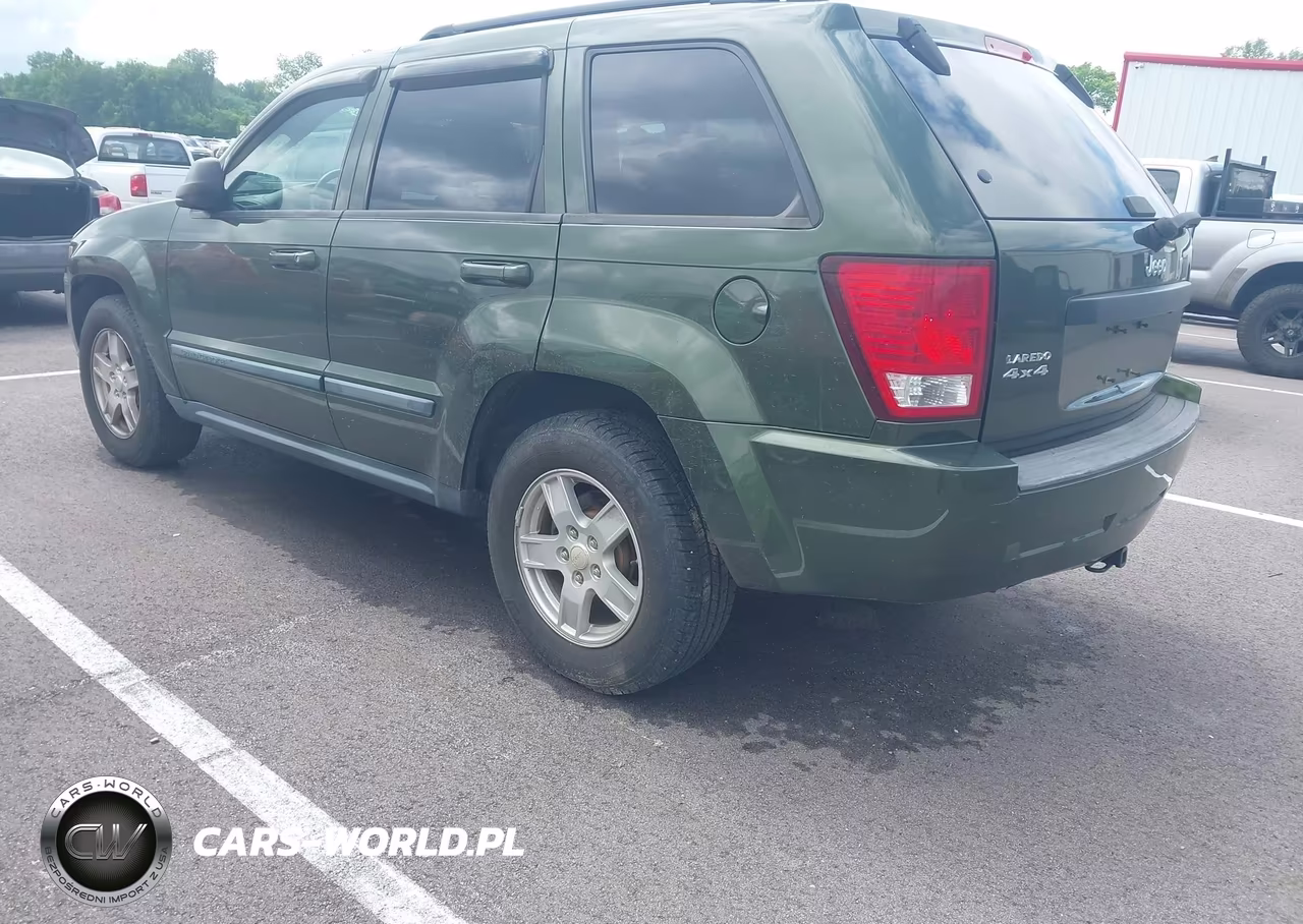 2007 Jeep Grand Cherokee Laredo VIN:1J8GR48K17C625851 - 3