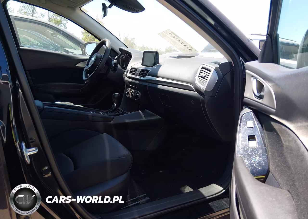 2018 Mazda Mazda3 Sport VIN:3MZBN1K77JM270753 - 5