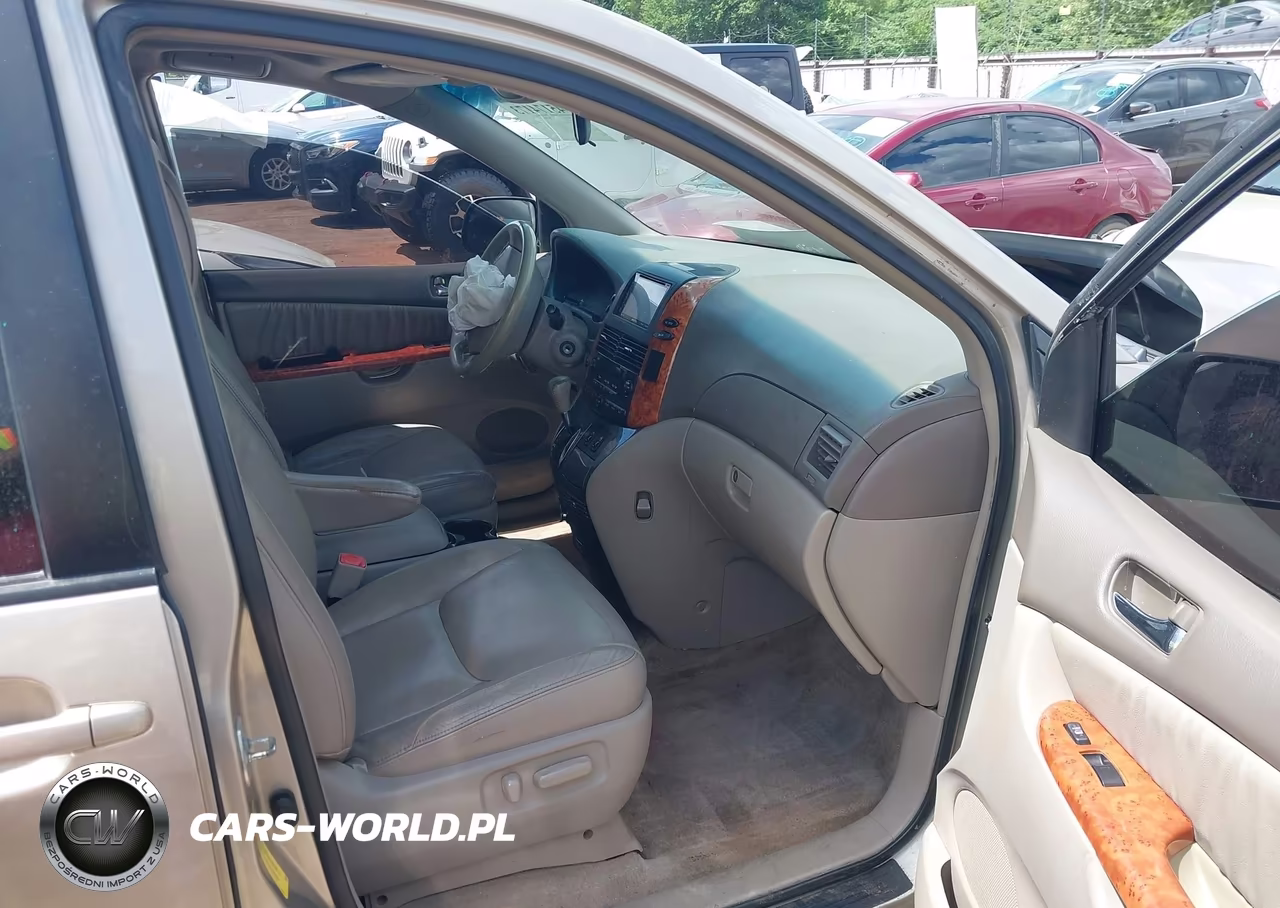 2009 Toyota Sienna Xle VIN:5TDZK22CX9S273526 - 5