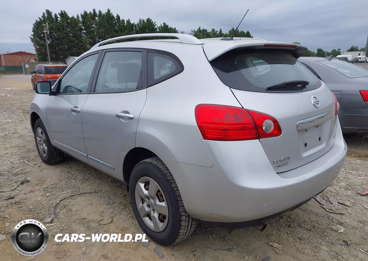 2015 Nissan Rogue Select S VIN:JN8AS5MV8FW758034 - 3