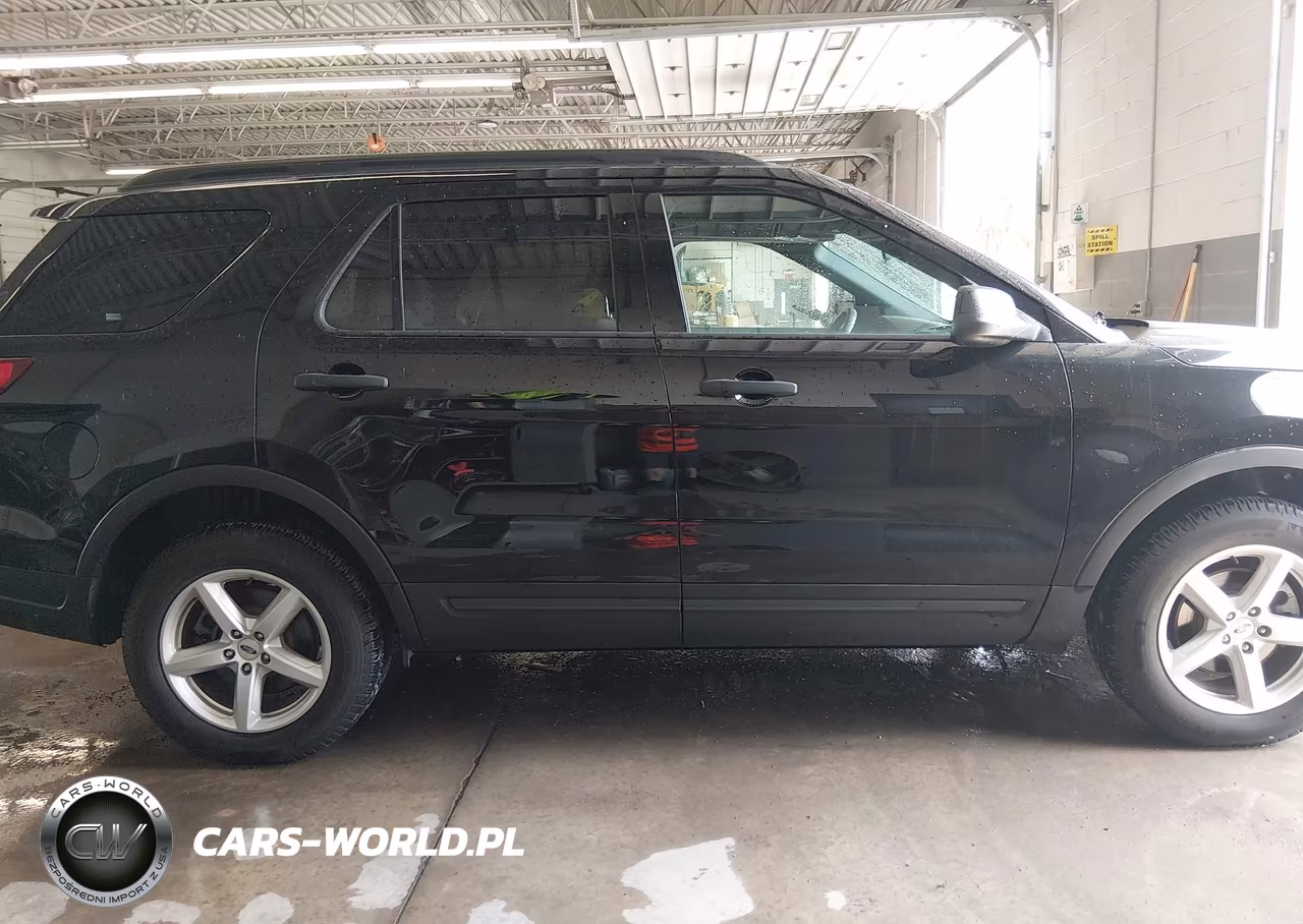 2018 Ford Explorer VIN:1FM5K8BH0JGC35357 - 13
