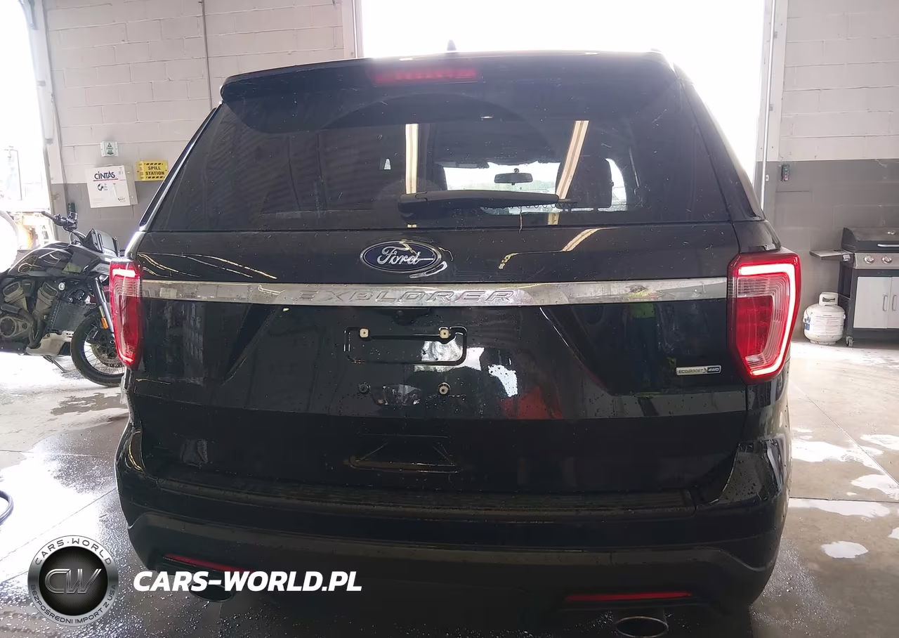 2018 Ford Explorer VIN:1FM5K8BH0JGC35357 - 16