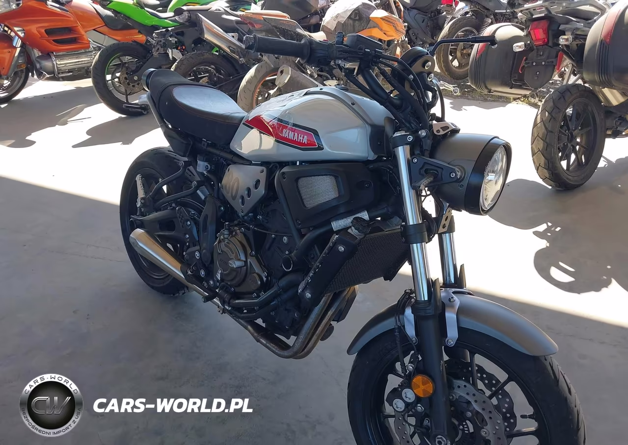 2019 Yamaha Xsr700 – zdjęcie 1 z 18