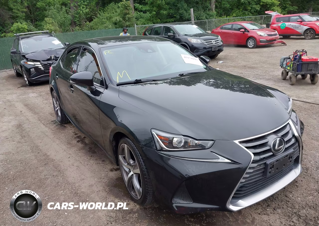 2018 Lexus Is 300 – zdjęcie 1 z 16