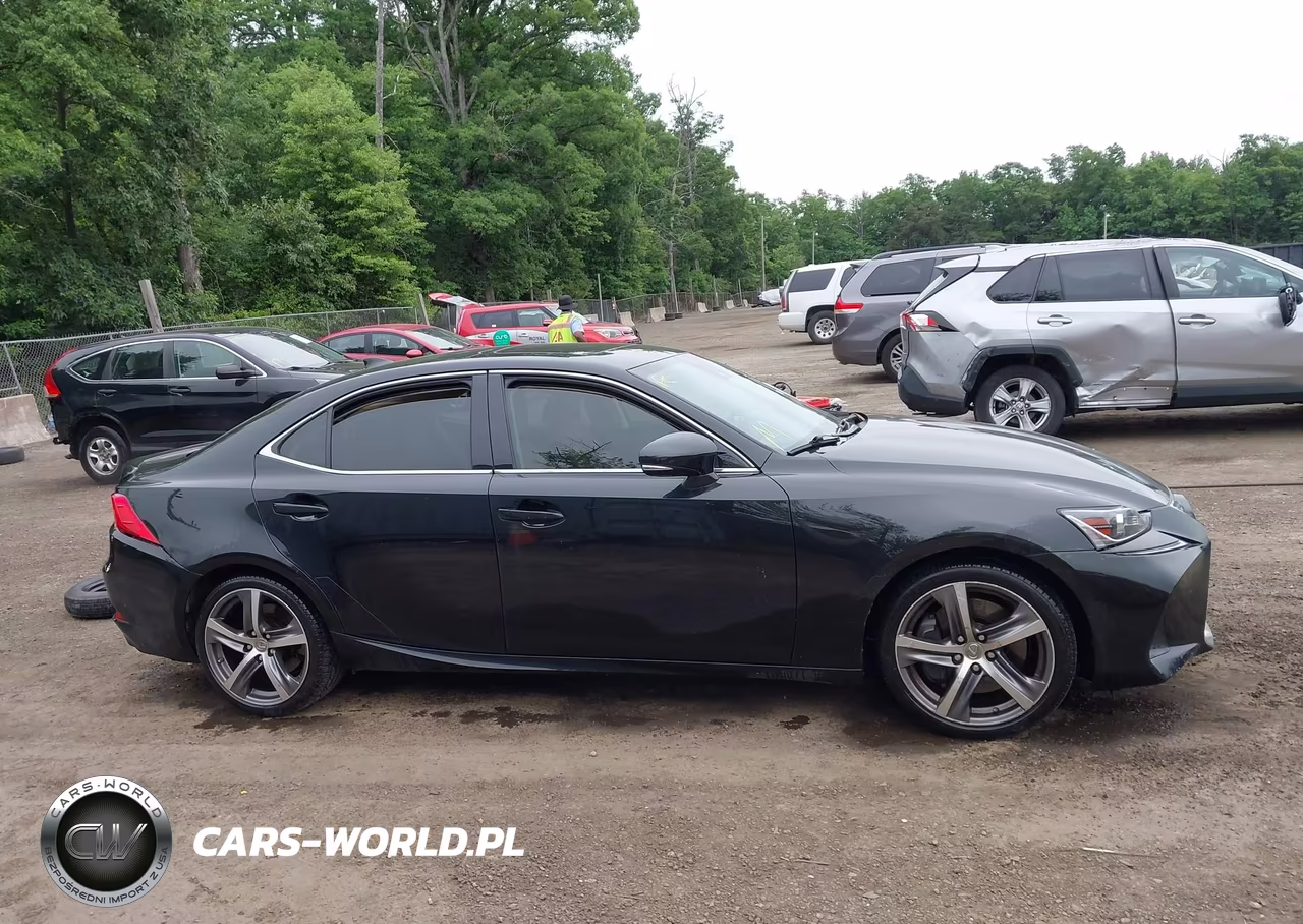 2018 Lexus Is 300 VIN:JTHC81D28J5028283 - 13