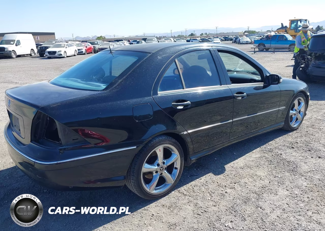 2006 Mercedes-Benz C-Class Sport VIN:WDBRF52H56A833882 - 4