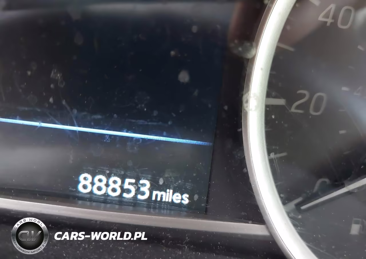 2019 Nissan Sentra S VIN:3N1AB7AP6KY396398 - 15