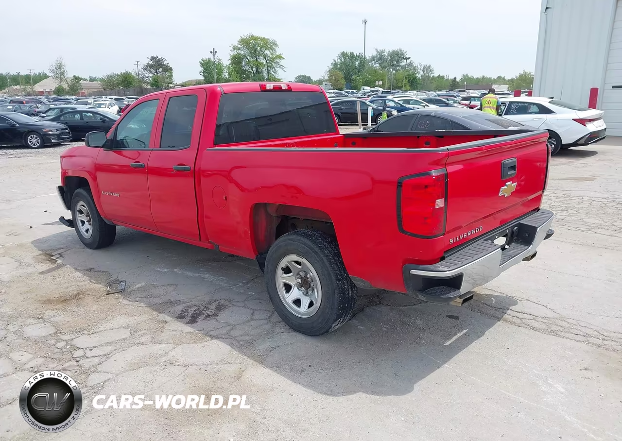 2018 Chevrolet Silverado 1500 Ls VIN:1GCRCNEH3JZ242062 - 3
