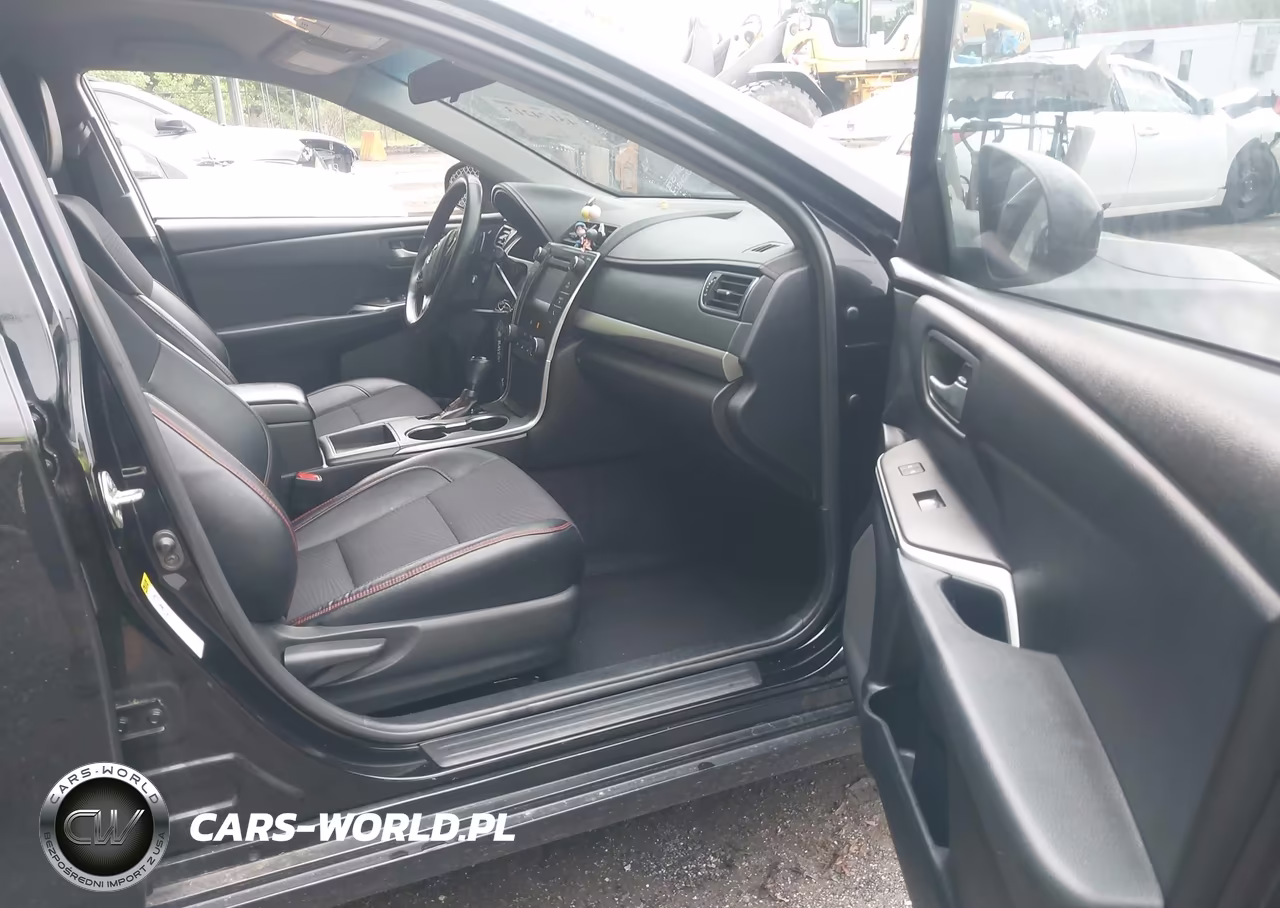 2017 Toyota Camry Se VIN:4T1BF1FK9HU701027 - 5