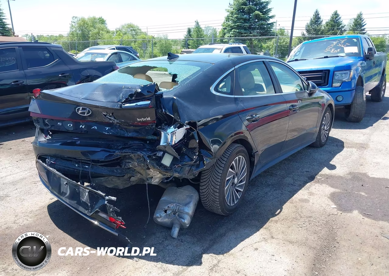 2022 Hyundai Sonata Hybrid Limited VIN:KMHL54JJ5NA053366 - 4