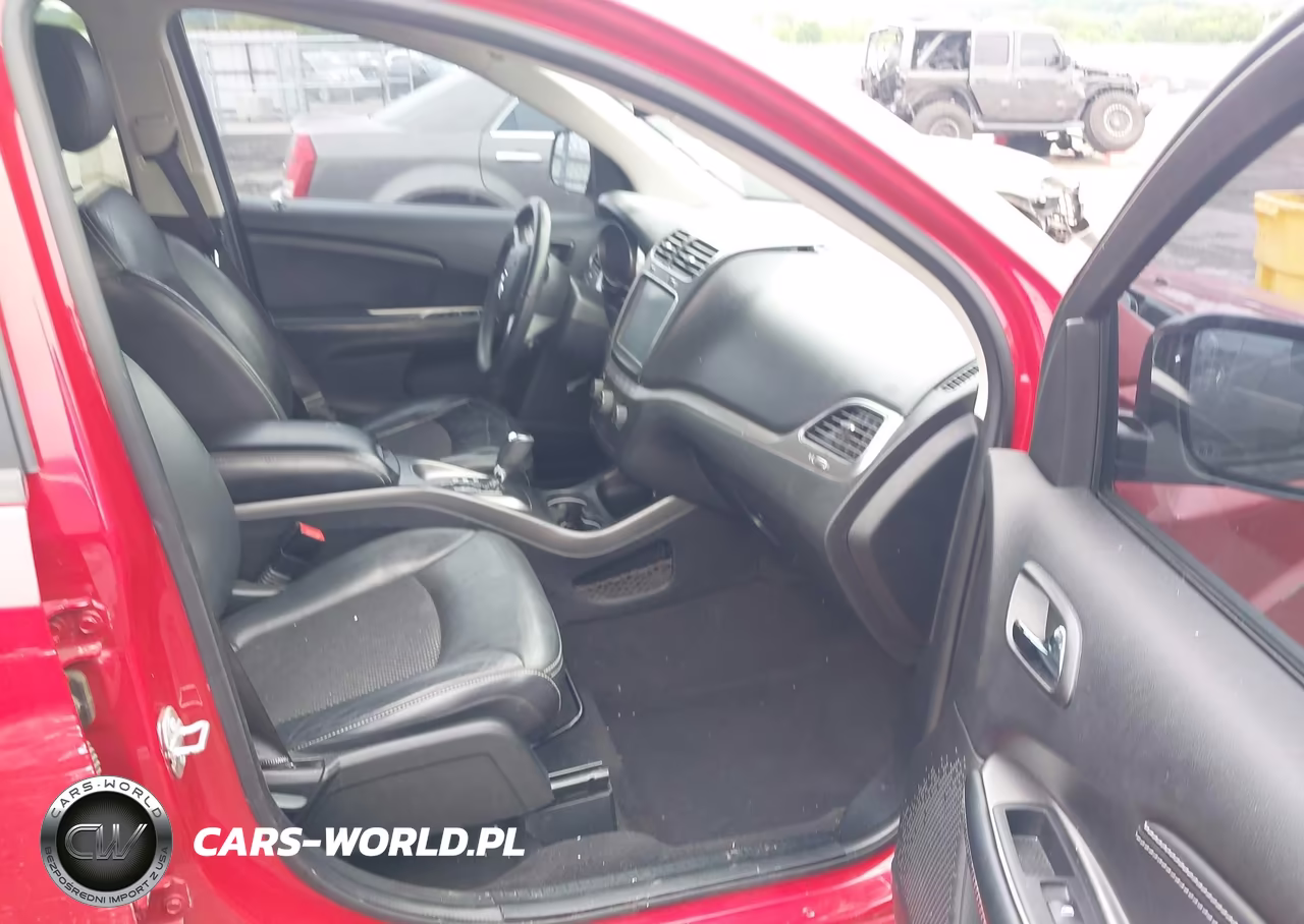 2018 Dodge Journey Crossroad VIN:3C4PDCGB8JT288561 - 5
