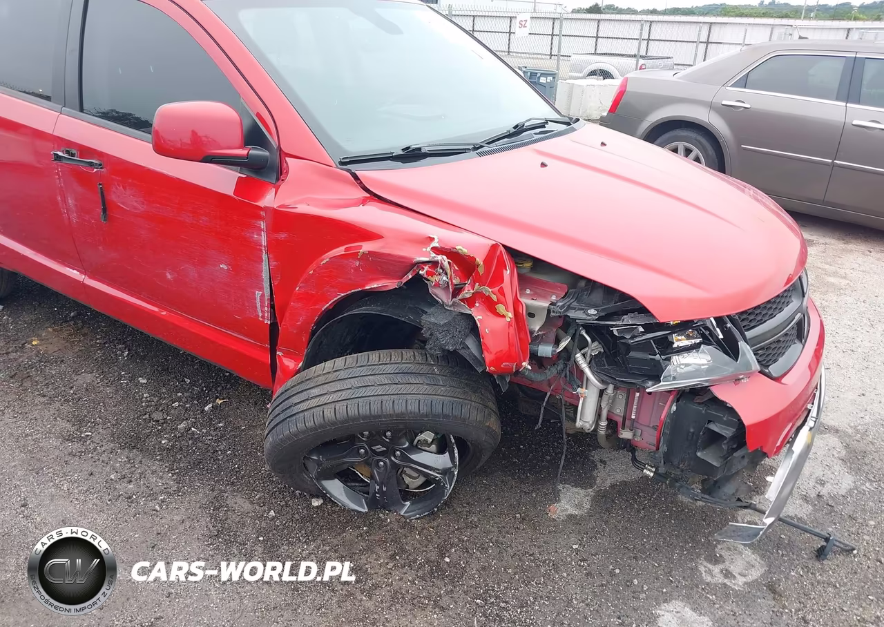 2018 Dodge Journey Crossroad VIN:3C4PDCGB8JT288561 - 6