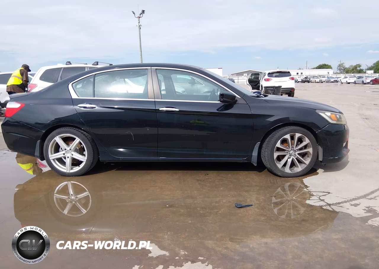 2014 Honda Accord Sport VIN:1HGCR2F58EA104479 - 13