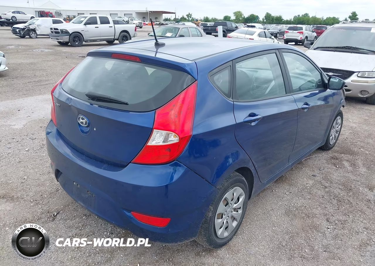 2017 Hyundai Accent Se VIN:KMHCT5AE2HU301008 - 4
