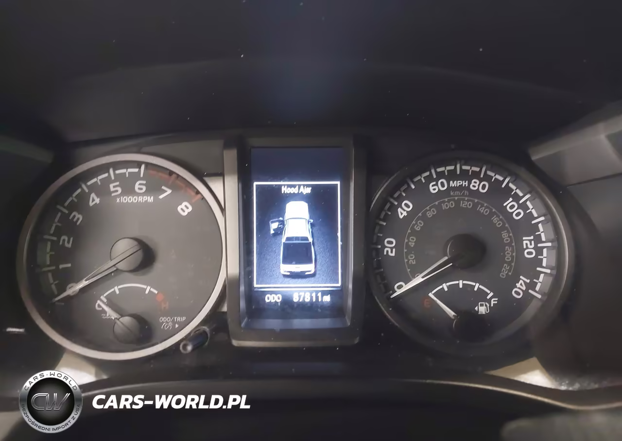 2018 Toyota Tacoma Trd Sport VIN:5TFCZ5AN7JX164770 - 7