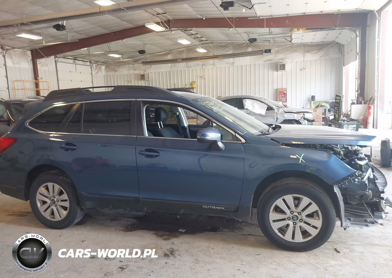2019 Subaru Outback 2.5I Premium VIN:4S4BSAFC6K3260524 - 13