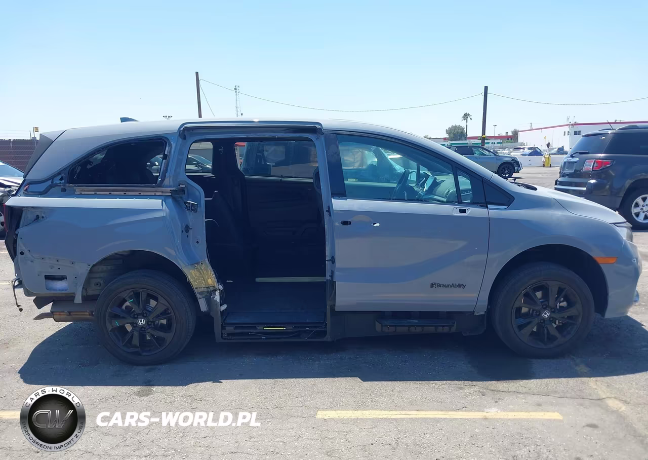 2023 Honda Odyssey Sport VIN:5FNRL6H72PB022368 - 14