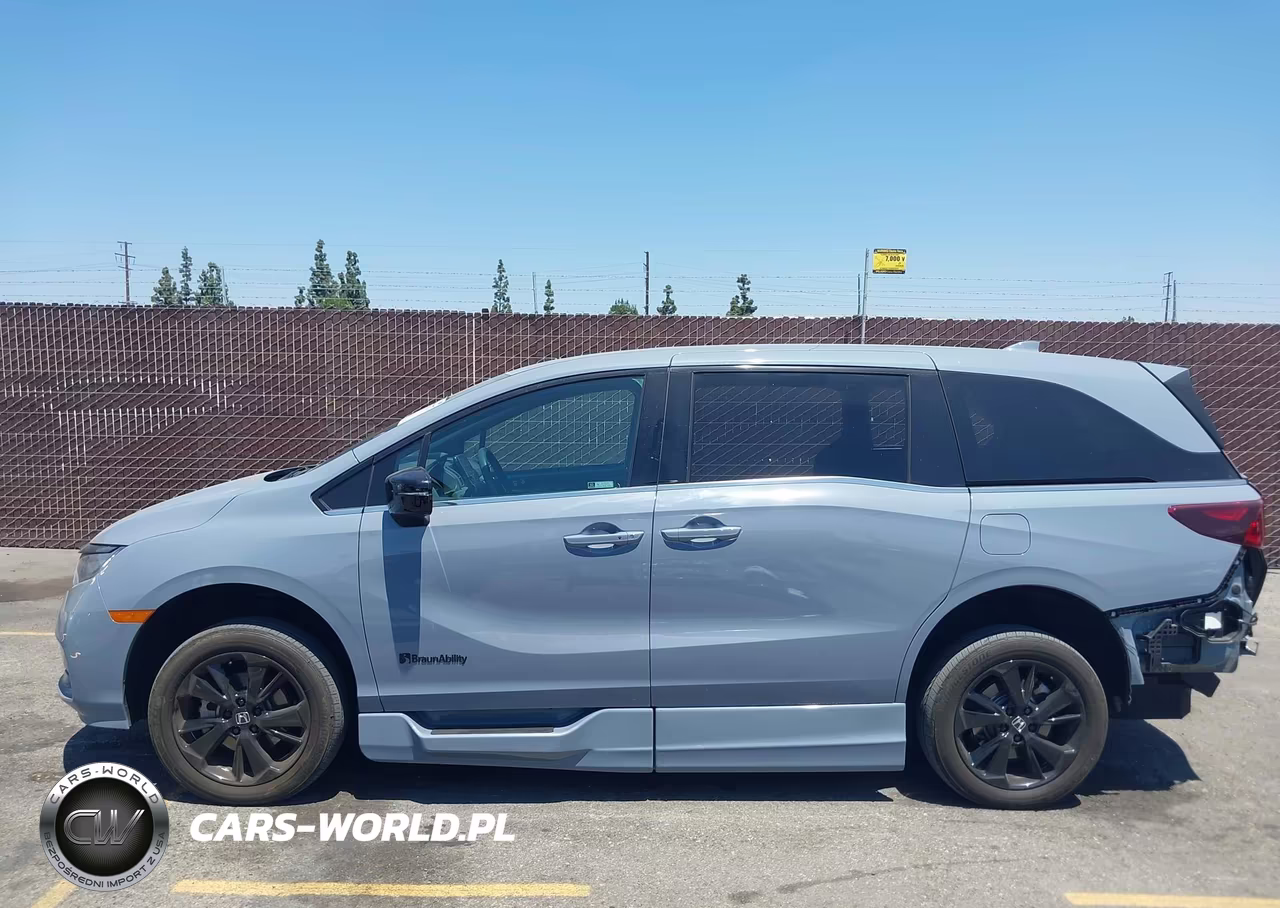 2023 Honda Odyssey Sport VIN:5FNRL6H72PB022368 - 15