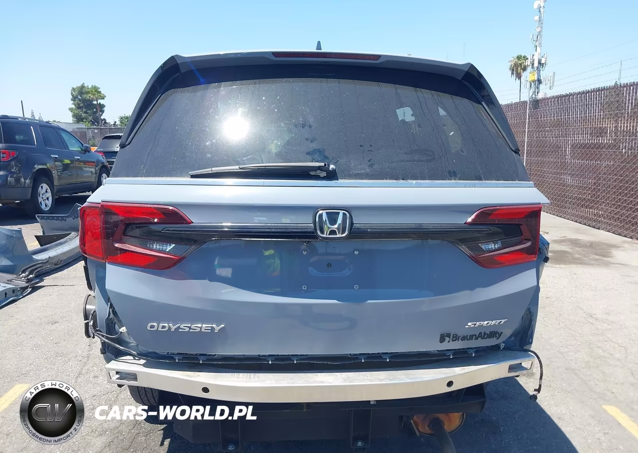 2023 Honda Odyssey Sport VIN:5FNRL6H72PB022368 - 17