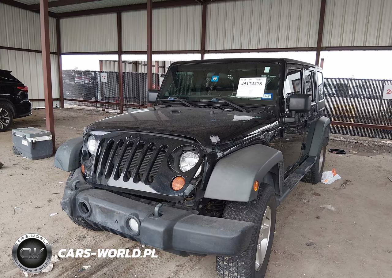 2012 Jeep Wrangler Unlimited Sport VIN:1C4BJWDG6CL121490 - 2