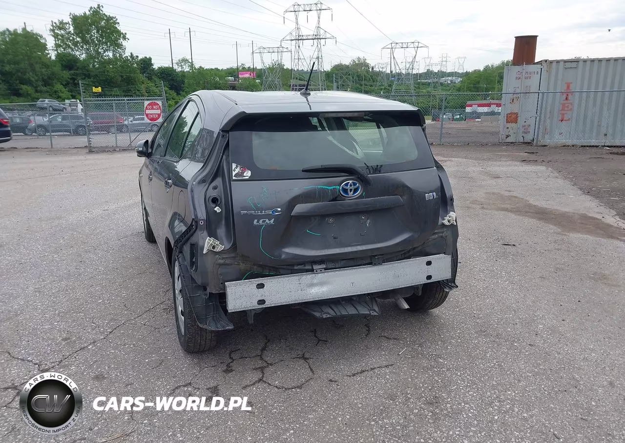 2014 Toyota Prius C Two VIN:JTDKDTB36E1567692 - 6